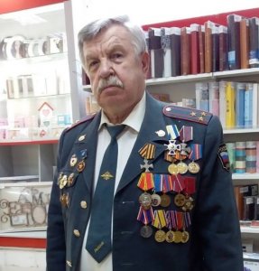 Добрые дела полковника милиции в отставке Владимира Тихомолова