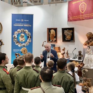 �������� ����� ���������� ������ ����������-��������