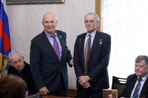 �������� �������� � ������������