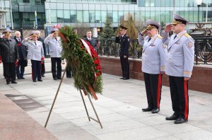 Люди особой закалки Люди особой закалки